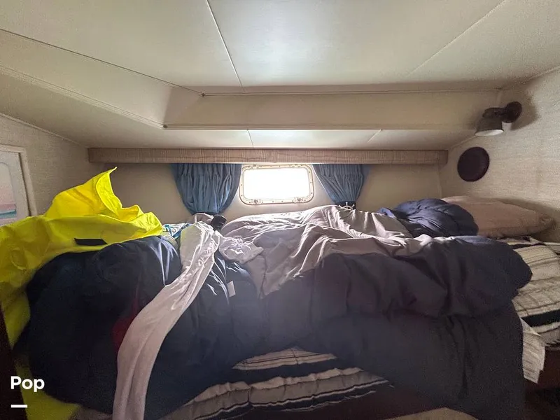 Slide: The Image of Hatteras 36 Convertible 1983 - 15497341