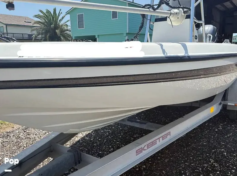 Slide: The Image of Skeeter ZX24BAY 2005 - 15499273