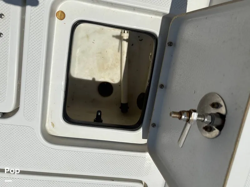 Slide: The Image of Bait Well/live Well - 15499138