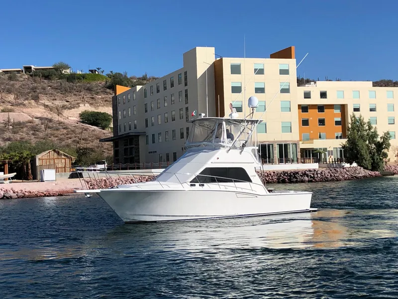 Slide: The Image of Cabo 35 CONVERTIBLE 2003 - 4