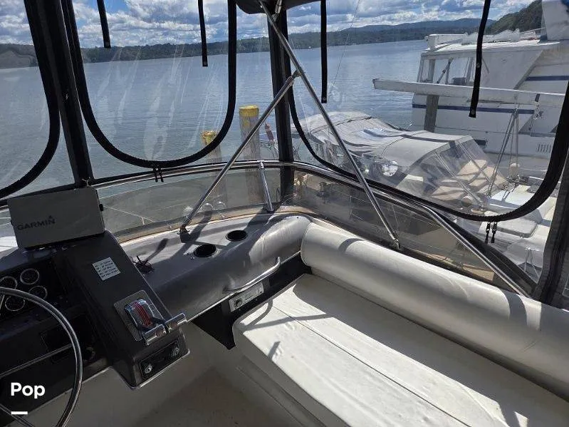 Slide: The Image of Bayliner 4587 Cockpit Motor Yacht 1994 - 15799430