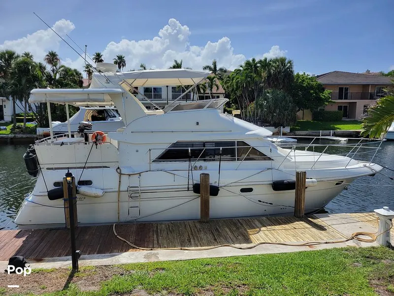 The Image of Cruisers Yachts 3650 1998 - 15652092