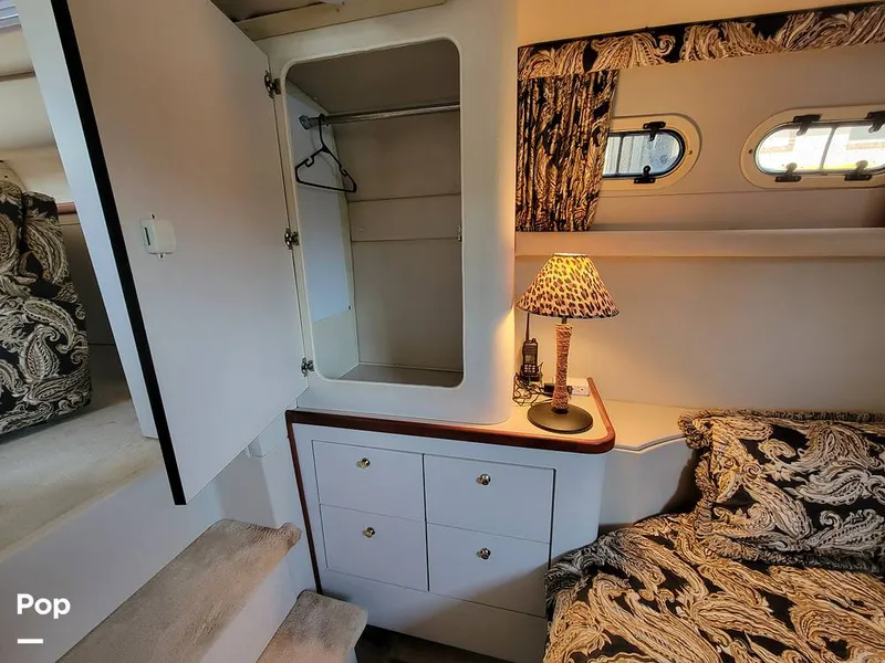 Slide: The Image of Cruisers Yachts 3650 1998 - 15652211