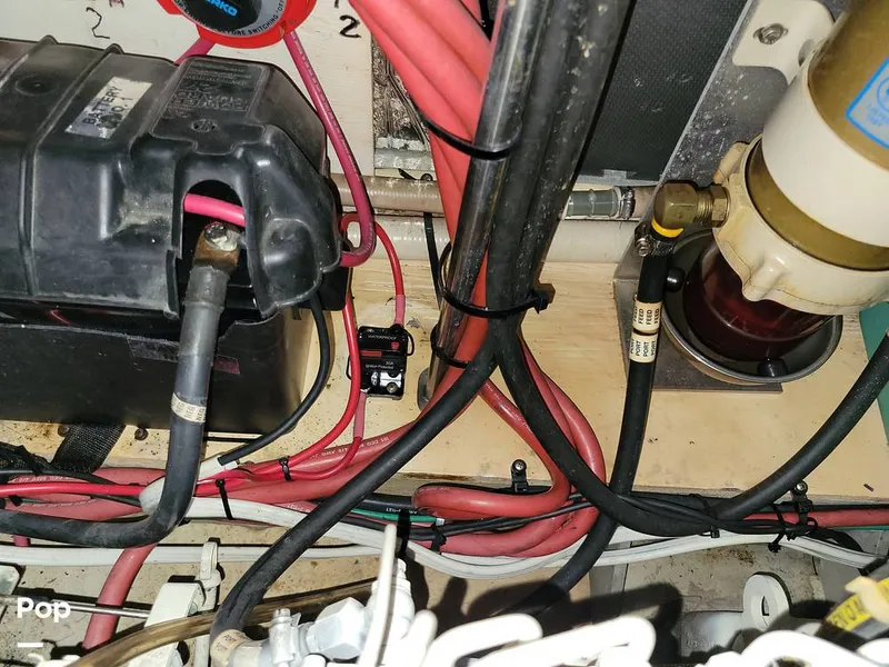 Slide: The Image of Cruisers Yachts 3650 1998 - 15652220