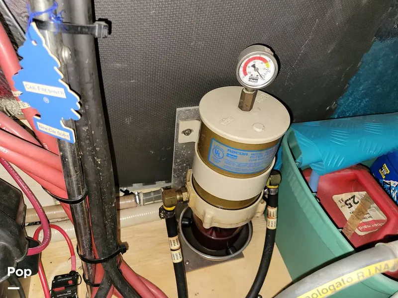 Slide: The Image of Cruisers Yachts 3650 1998 - 15652221