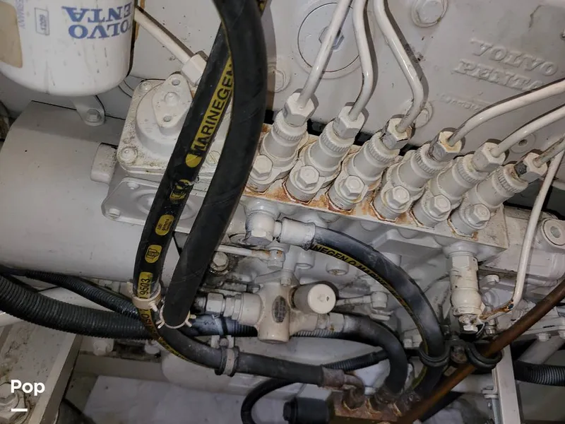 Slide: The Image of Cruisers Yachts 3650 1998 - 15652229