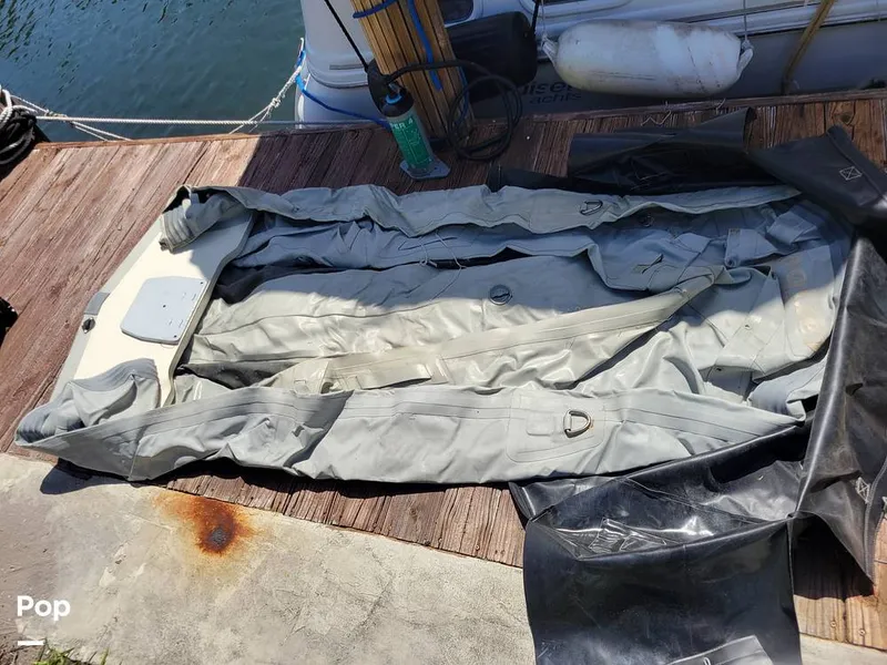 Slide: The Image of Cruisers Yachts 3650 1998 - 15683794