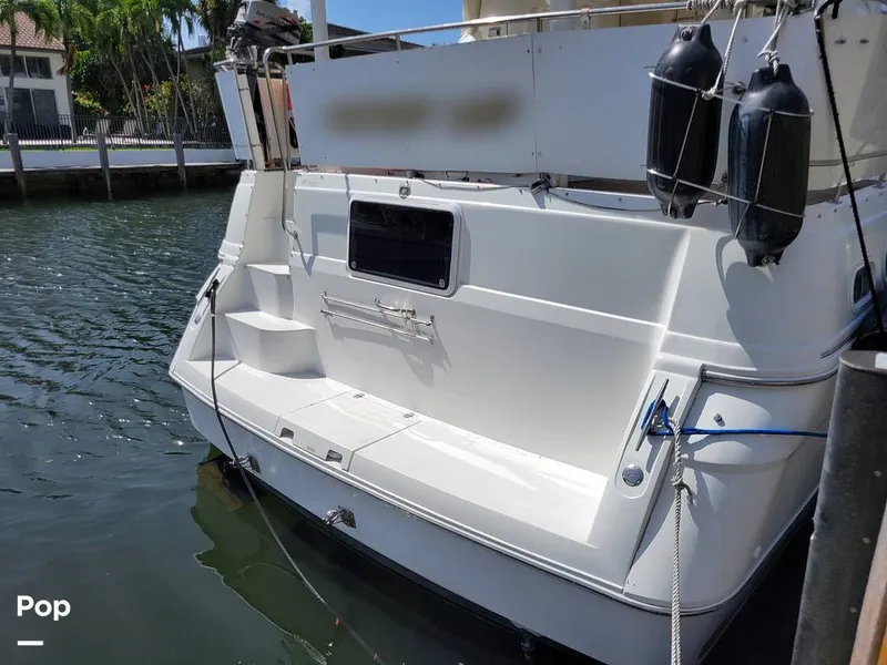 Slide: The Image of Cruisers Yachts 3650 1998 - 15652106