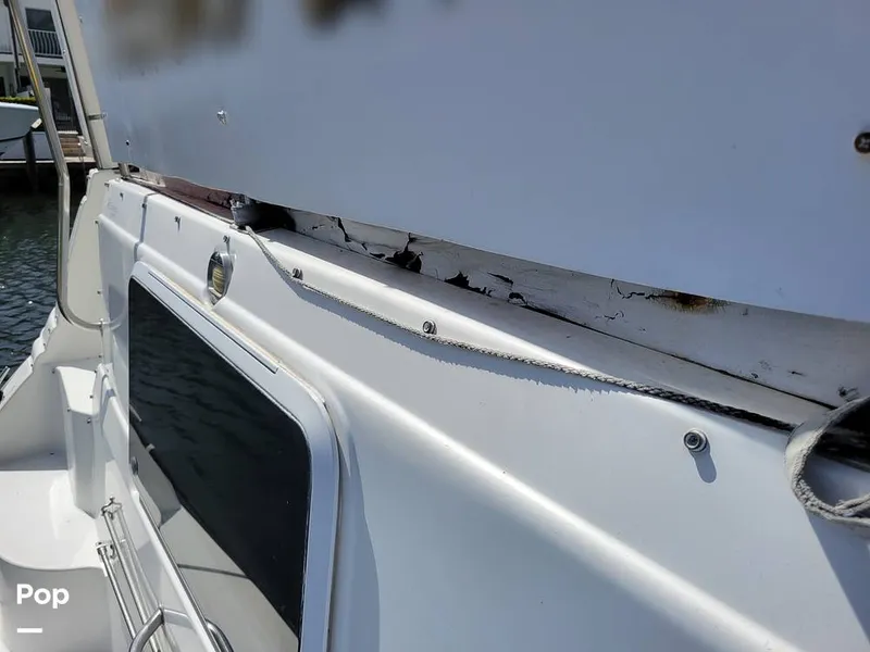 Slide: The Image of Cruisers Yachts 3650 1998 - 15652108