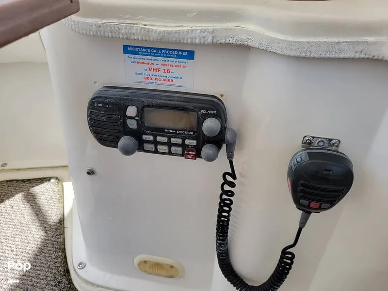 Slide: The Image of Cruisers Yachts 3650 1998 - 15652134