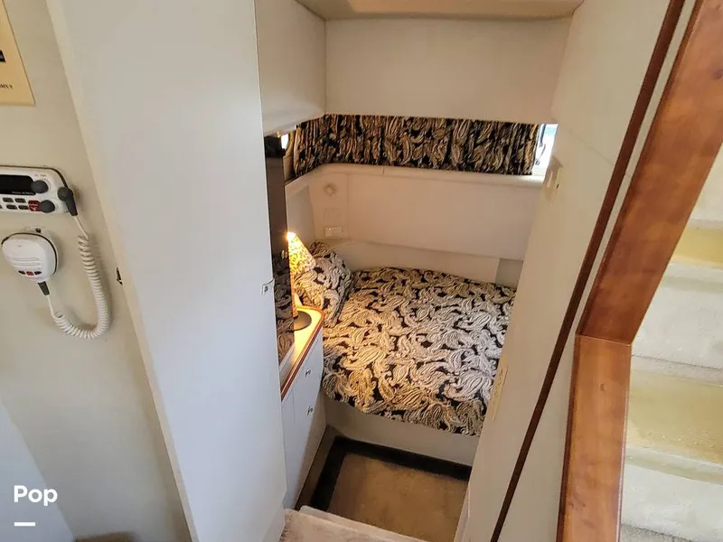 Slide: The Image of Cruisers Yachts 3650 1998 - 15652200