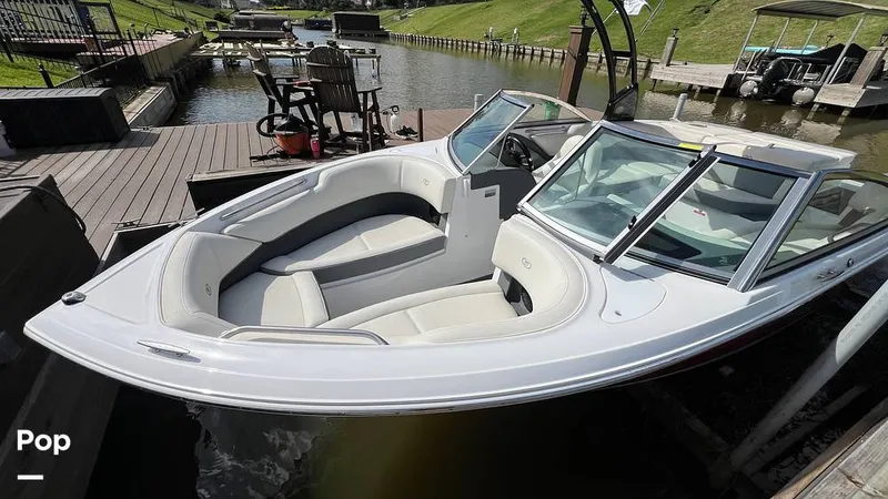 Slide: The Image of Cobalt 220S 2020 - 15489360