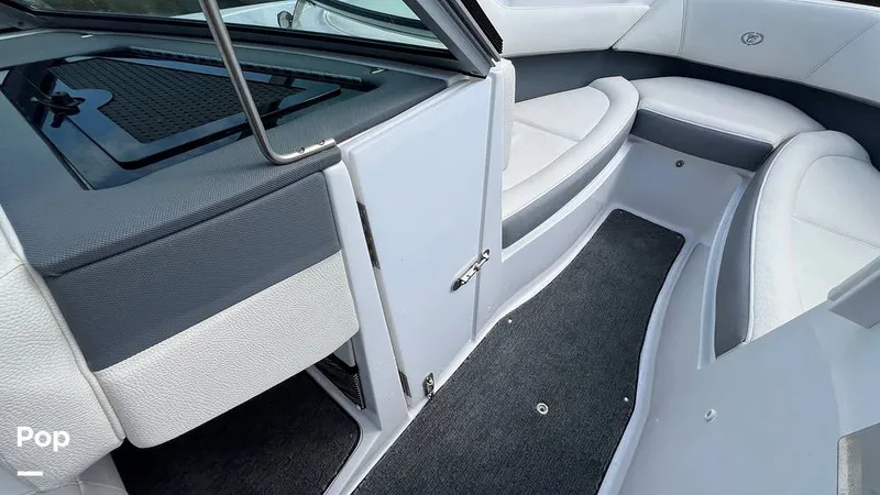 Slide: The Image of Cobalt 220S 2020 - 15489382