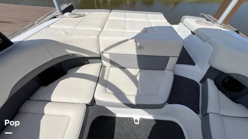 Slide: The Image of Cobalt 220S 2020 - 15489405