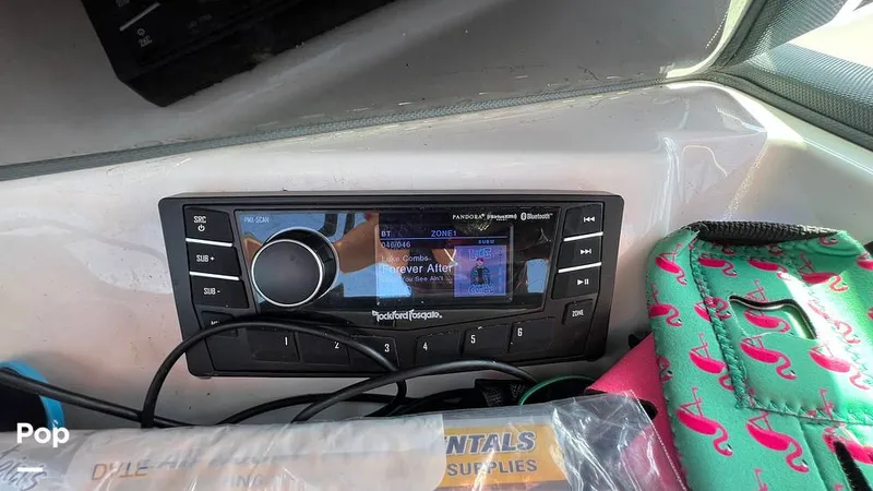 Slide: The Image of Cobalt 220S 2020 - 15489399