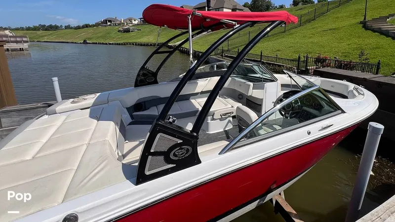 Slide: The Image of Cobalt 220S 2020 - 15489442