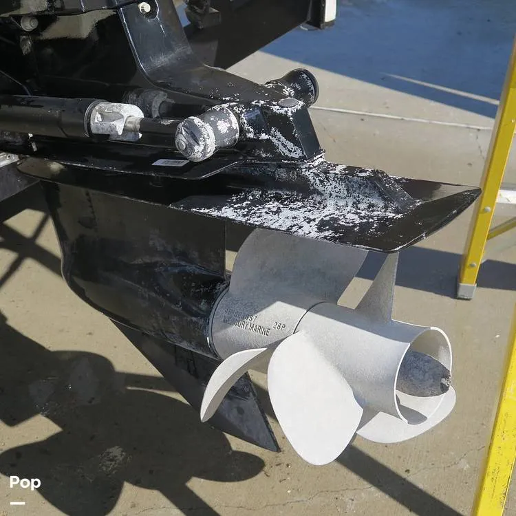 Slide: The Image of Sea Ray 270 Sundeck 2004 - 15714645