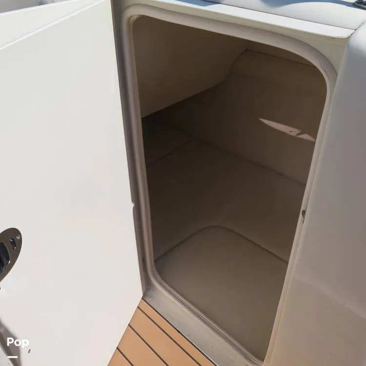 Slide: The Image of Sea Ray 270 Sundeck 2004 - 15714744