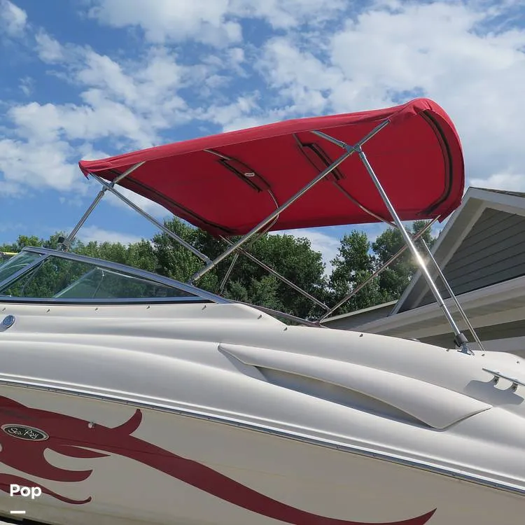 Slide: The Image of Sea Ray 270 Sundeck 2004 - 15714773