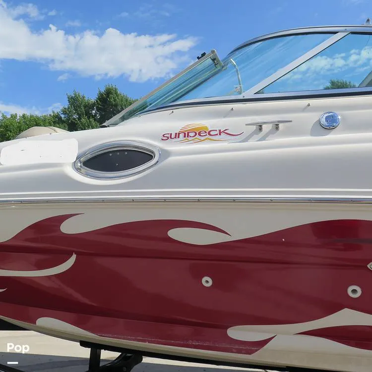 Slide: The Image of Sea Ray 270 Sundeck 2004 - 15726203