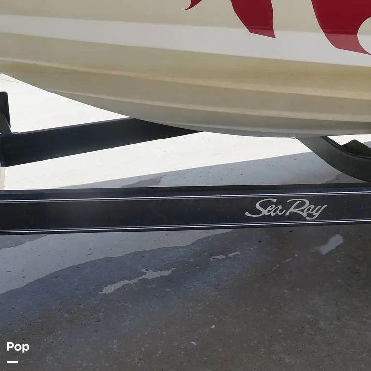 Slide: The Image of Sea Ray 270 Sundeck 2004 - 15714675