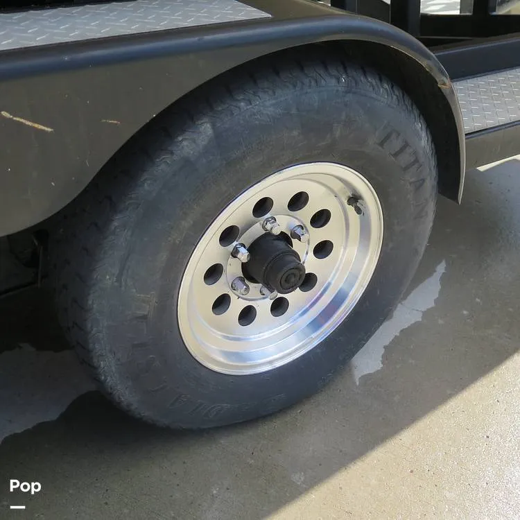 Slide: The Image of Sea Ray 270 Sundeck 2004 - 15714681