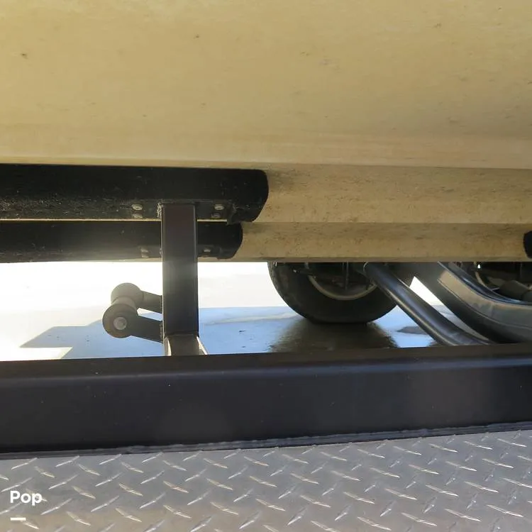 Slide: The Image of Sea Ray 270 Sundeck 2004 - 15714693