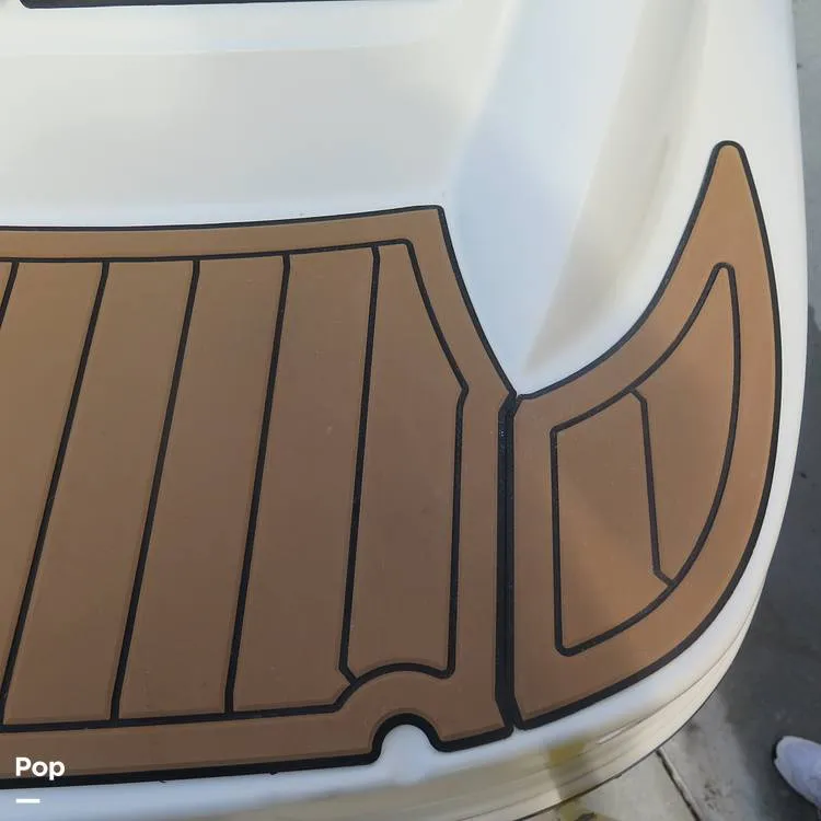 Slide: The Image of Sea Ray 270 Sundeck 2004 - 15714703