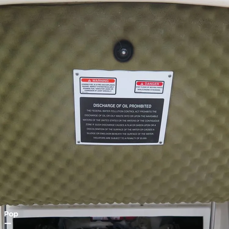 Slide: The Image of Sea Ray 270 Sundeck 2004 - 15714709