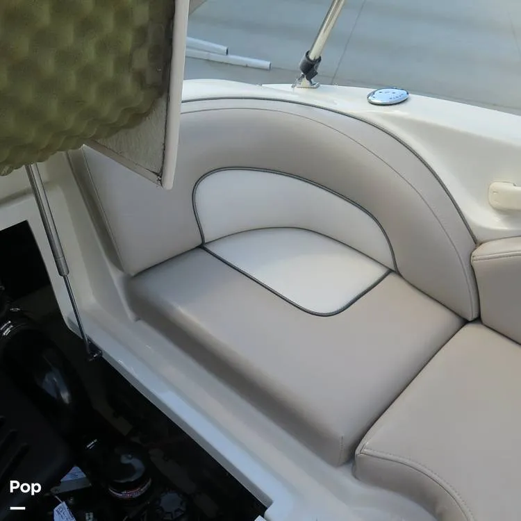 Slide: The Image of Sea Ray 270 Sundeck 2004 - 15714714