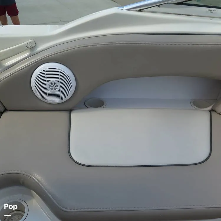 Slide: The Image of Sea Ray 270 Sundeck 2004 - 15714715