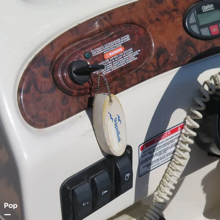 Slide: The Image of Sea Ray 270 Sundeck 2004 - 15714737