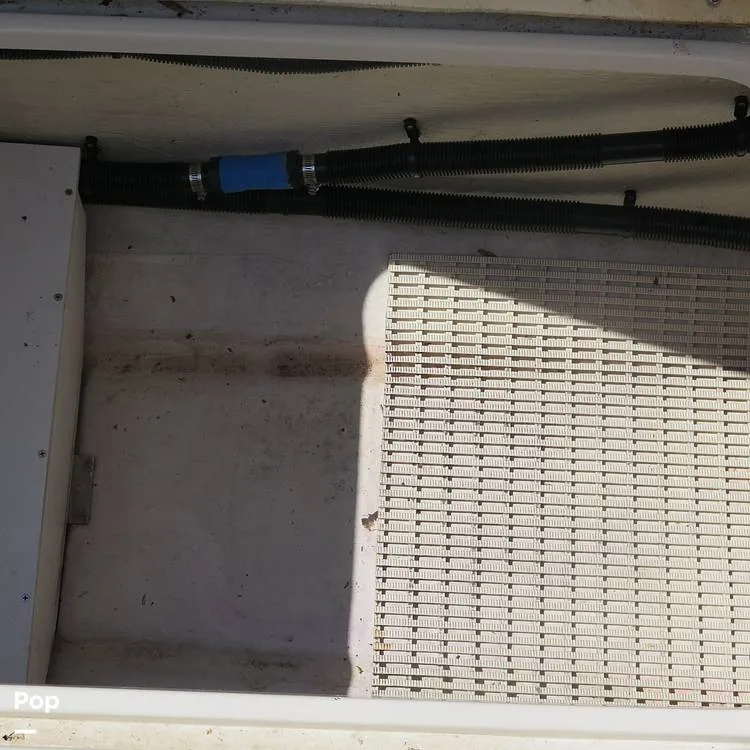 Slide: The Image of Sea Ray 270 Sundeck 2004 - 15714739