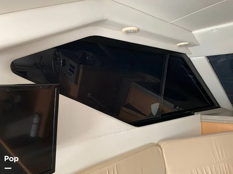 Slide: The Image of Bayliner Avanti 3258 1999 - 15491888