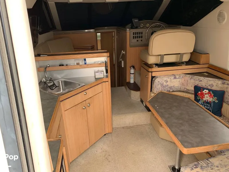 Slide: The Image of Bayliner Avanti 3258 1999 - 15491908