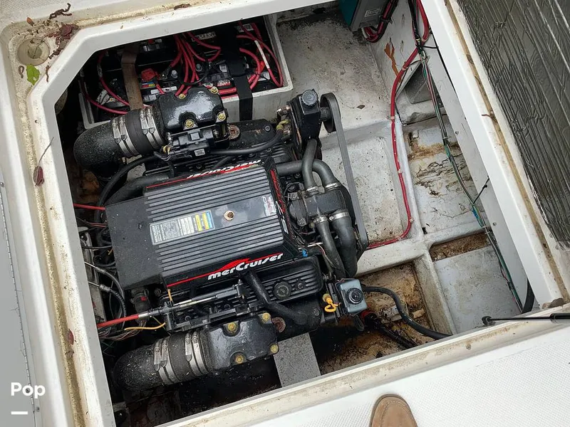 Slide: The Image of Bayliner Avanti 3258 1999 - 15491941