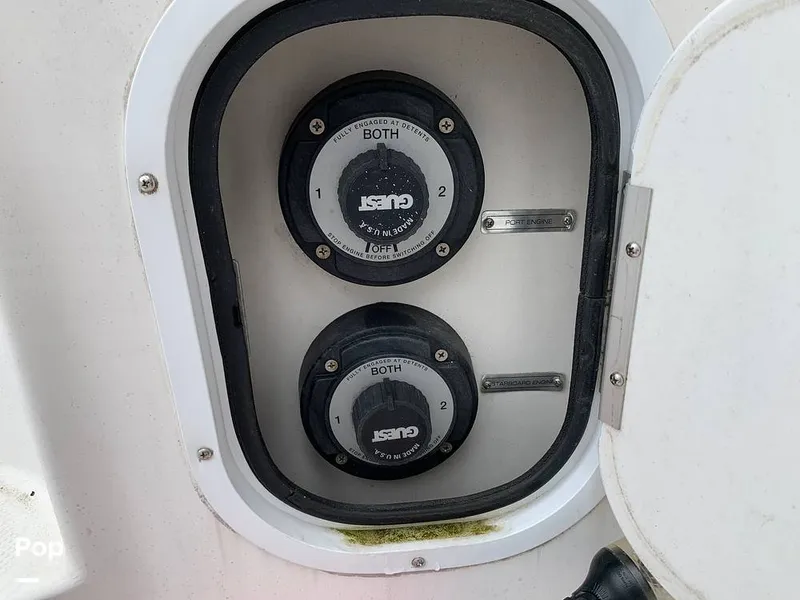 Slide: The Image of Battery Switches - 15491904