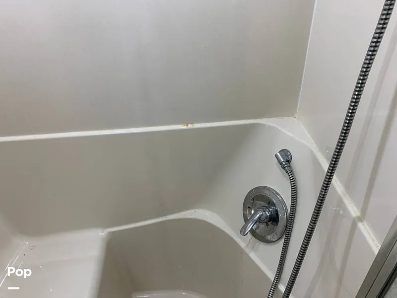 Slide: The Image of Large Shower - 15491841