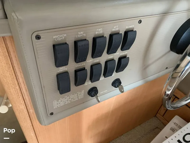 Slide: The Image of Bayliner Avanti 3258 1999 - 15491854