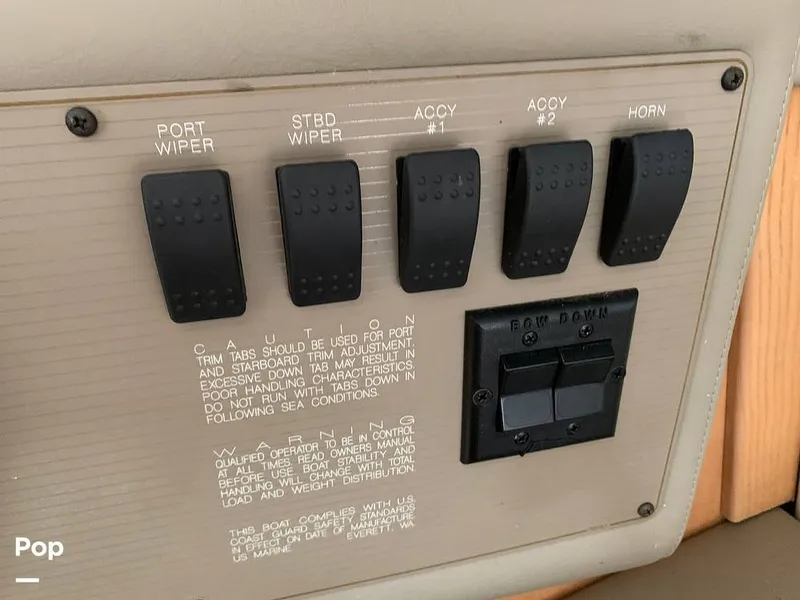 Slide: The Image of Bayliner Avanti 3258 1999 - 15491858