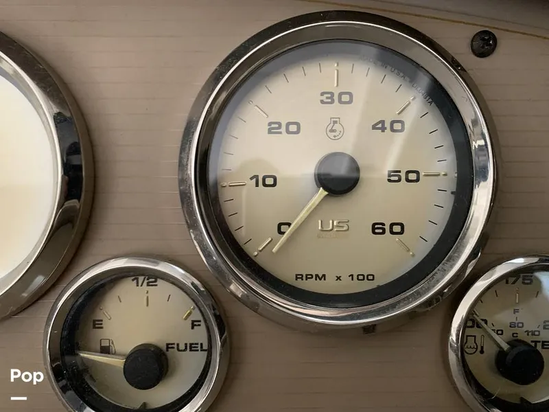 Slide: The Image of Bayliner Avanti 3258 1999 - 15491861