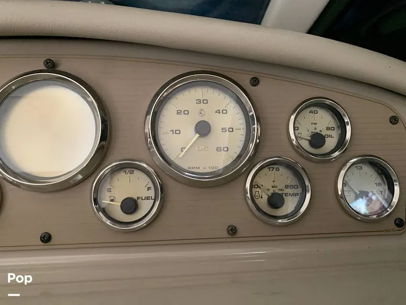 Slide: The Image of Bayliner Avanti 3258 1999 - 15491862