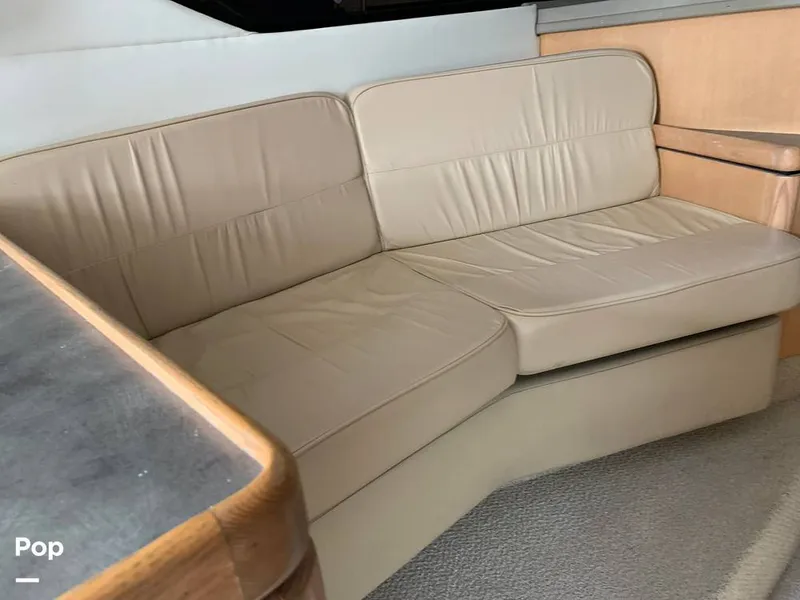 Slide: The Image of Bayliner Avanti 3258 1999 - 15491851