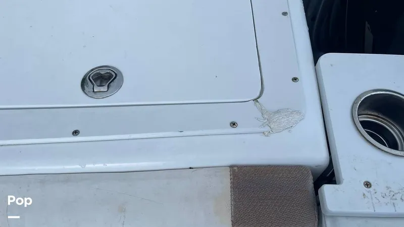 Slide: The Image of Minor Damage To Few Covers - 15665778