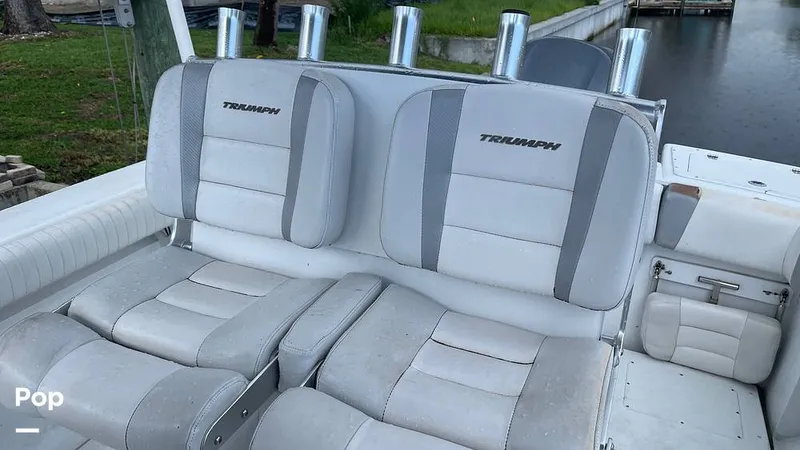 Slide: The Image of Flipup Bolsters - 15665805