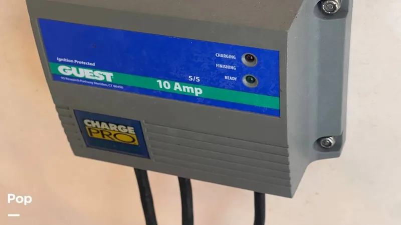 Slide: The Image of Triumph 235 CC 2009 - 15665815