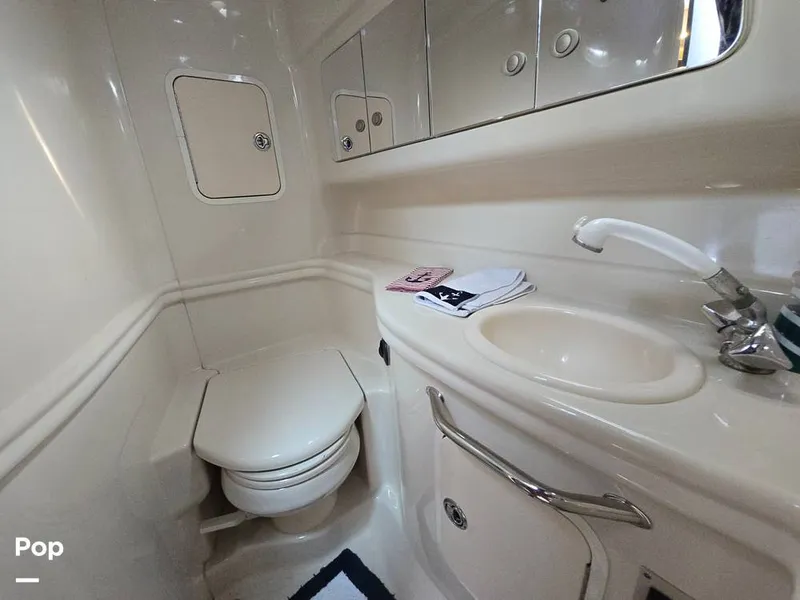 Slide: The Image of Sea Ray 320 Sundancer 2006 - 15581032