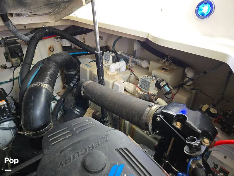 Slide: The Image of Sea Ray 320 Sundancer 2006 - 15581473