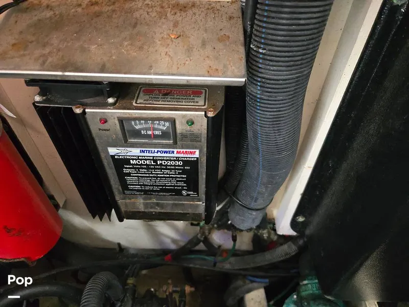 Slide: The Image of Sea Ray 320 Sundancer 2006 - 15581477