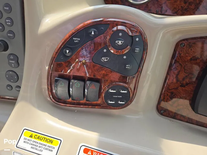 Slide: The Image of Sea Ray 320 Sundancer 2006 - 15581098